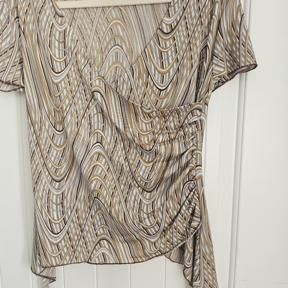 Pretty Girl Vintage Y2K Top - Picture 2 of 3